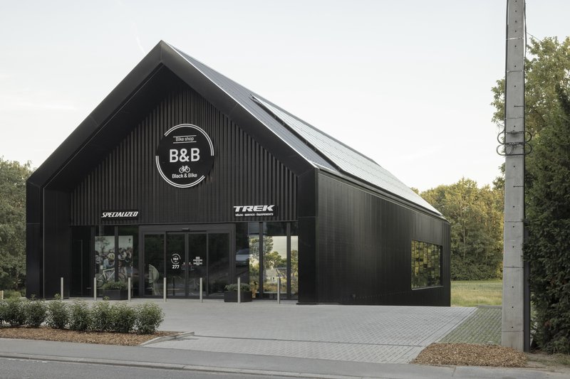 Construction magasin vélo Wavre par RG architectes - Black&Bike