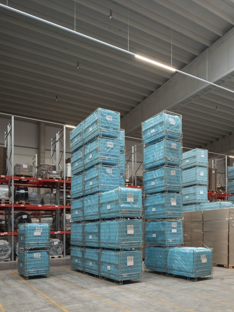 RG architectes - Zone de stockage hall bâtiment Neopack - Andenne